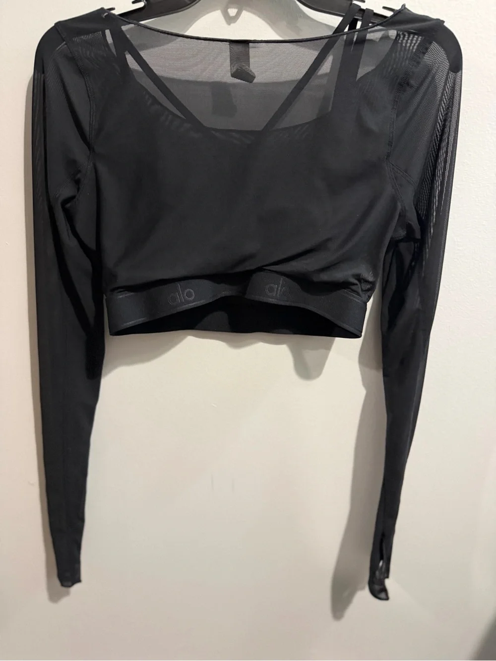 ALO Yoga Airlift Ballet Dream Long Sleeve Bra Top Black Women’s Size M